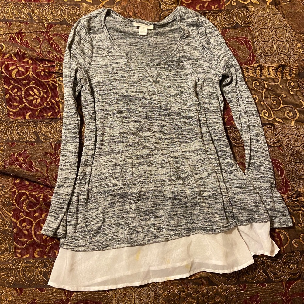 Motherhood Maternity Small Grey Sparkle with White Trim Blouse